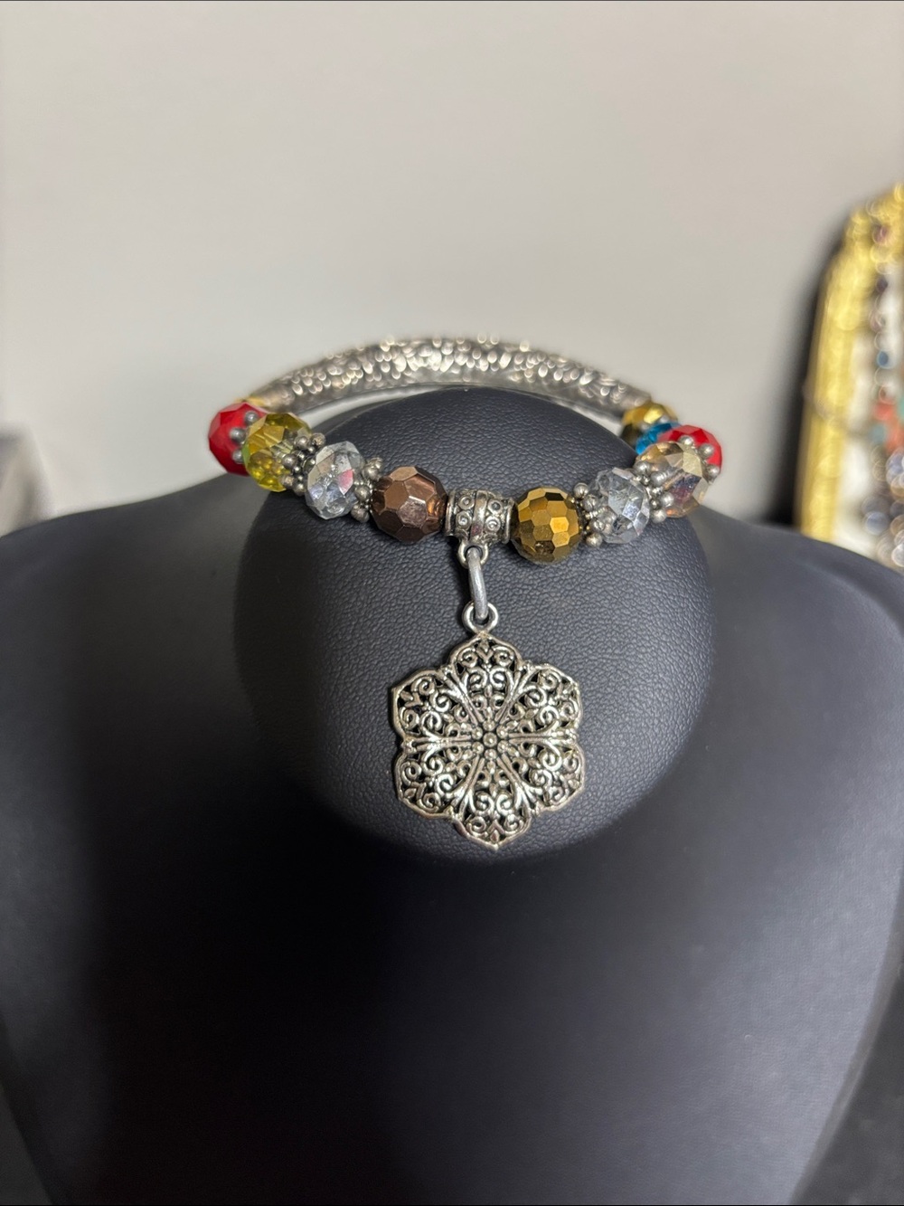 Vintage Silver Tone Filigree Charm Glass Beaded Stretch Bracelet - Multicolor